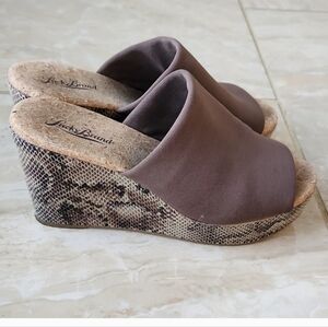 Lucky Brand Wedge Slides Size 7.5